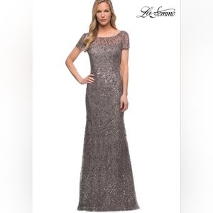 NWT La Femme Beaded Column Gown Dress Short Sleeve Style 29910 Silver Size 4